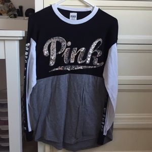 Black, gray and white long sleeve